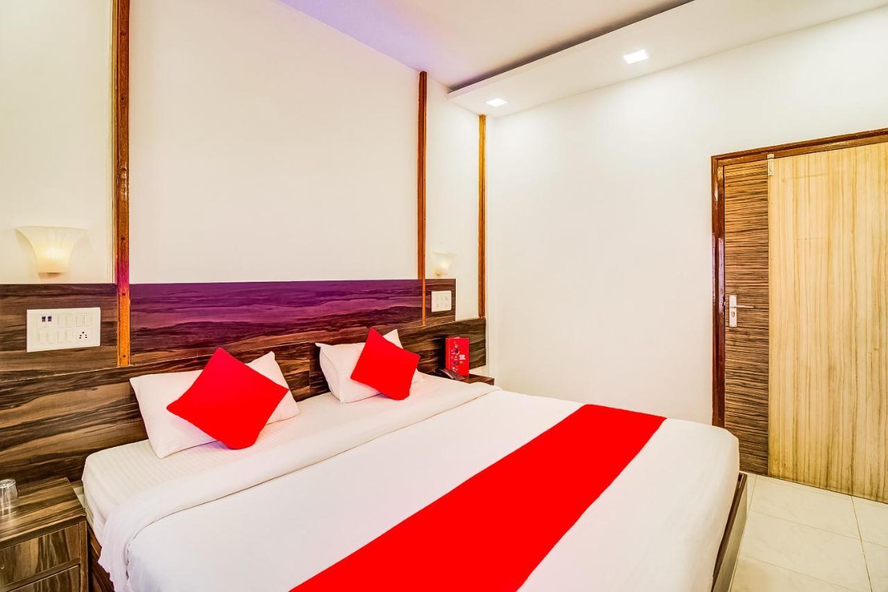 Hotel Super Collection O Panchratna Panvel Zewnętrze zdjęcie