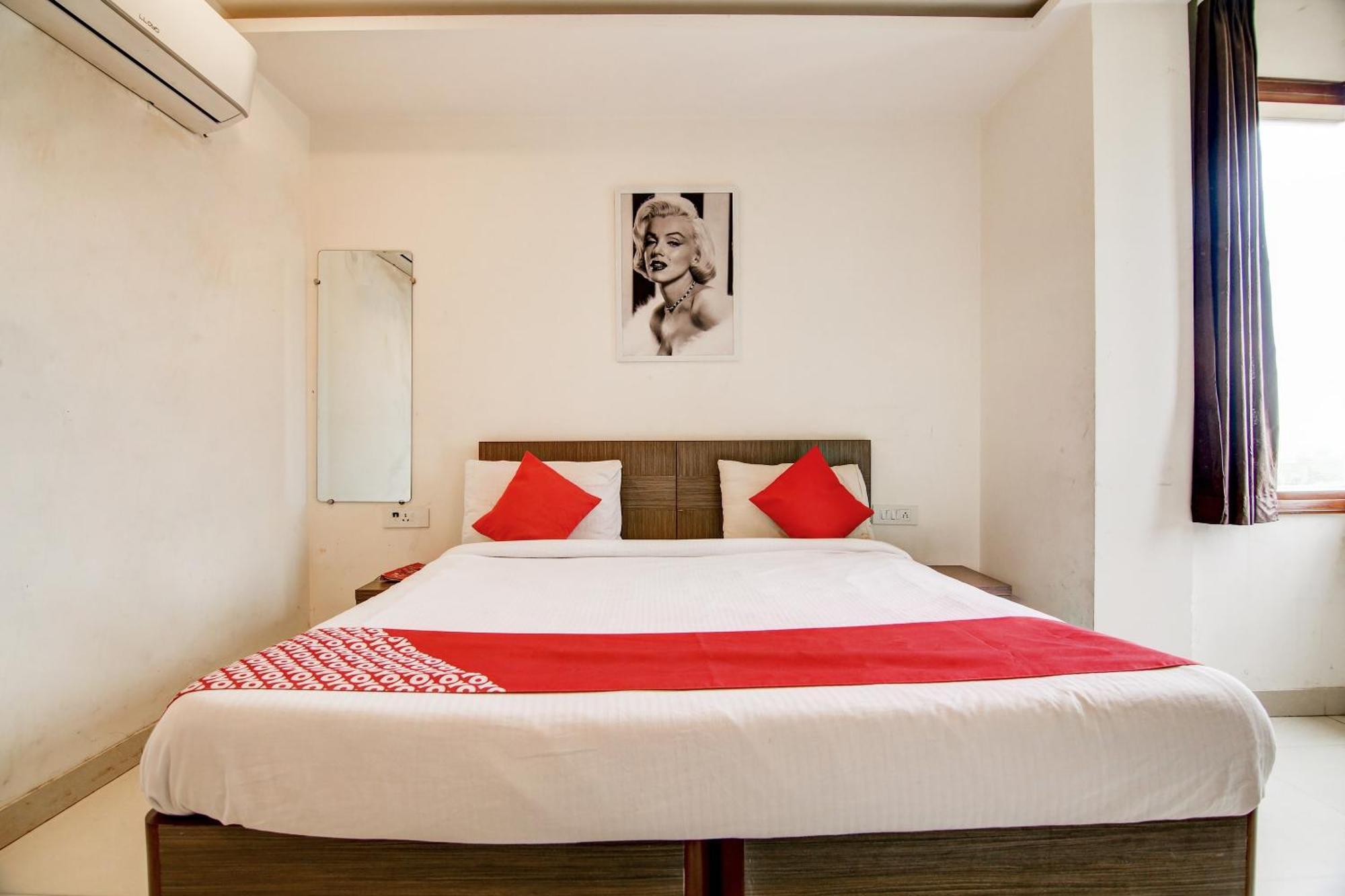 Hotel Super Collection O Panchratna Panvel Zewnętrze zdjęcie